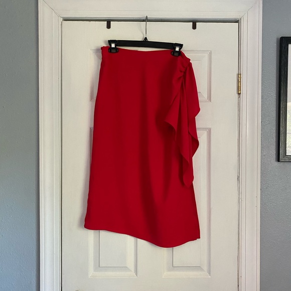 Zara Dresses & Skirts - Zara midi skirt